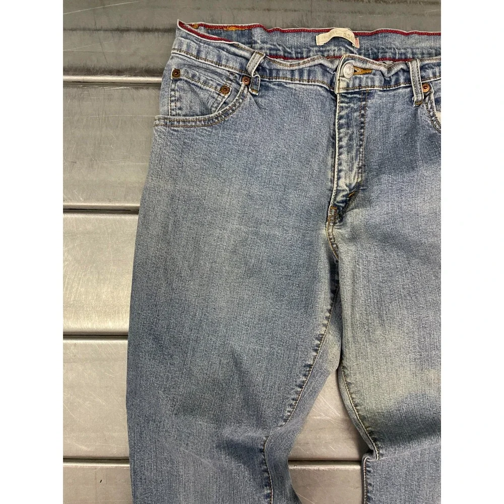 VTG Levis 550 Jeans Womens 12M 30X31 Blue Medium Wash‎ Denim Relaxed Boot Cut